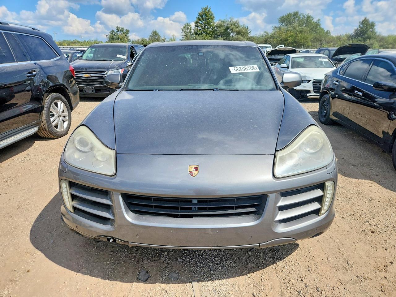 WP1AA29P09LA08963 · 2009 PORSCHE CAYENNE · 5/13