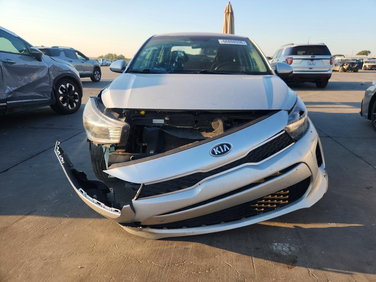 3KPA24ABXKE242892 · 2019 KIA RIO · 5/12