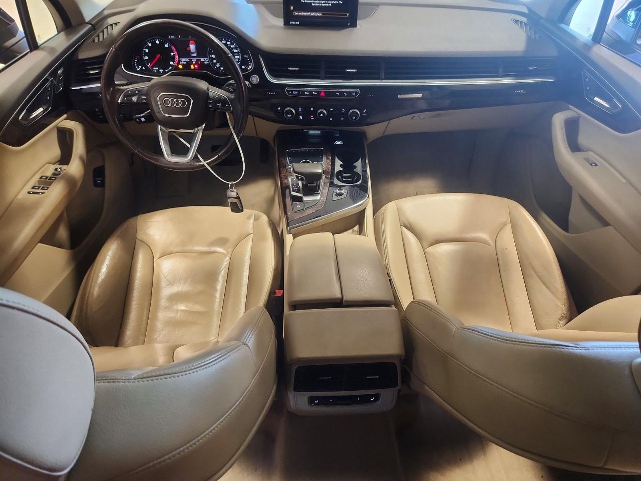 WA1LAAF78HD043696 · 2017 AUDI Q7 · 5/10