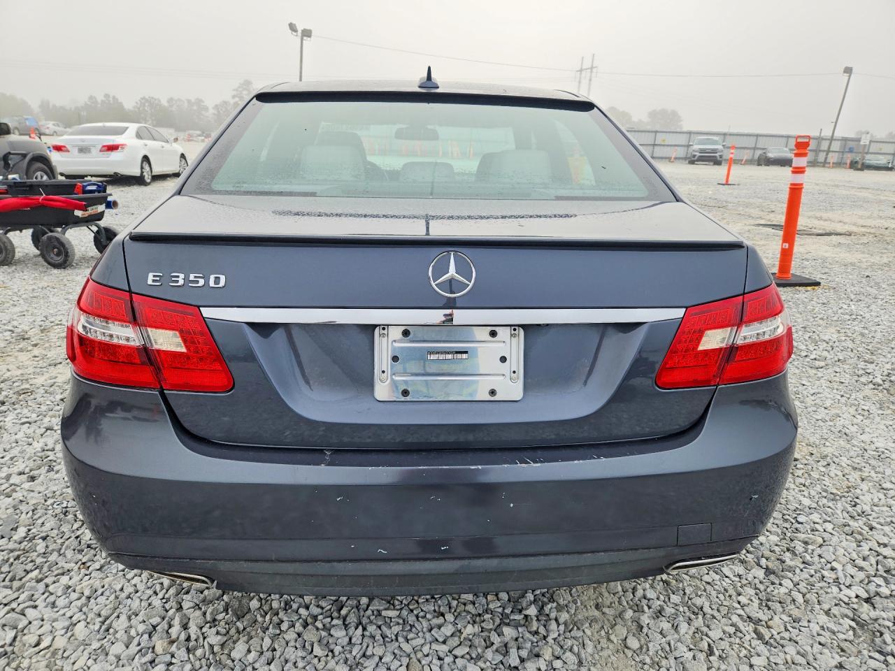 WDDHF5GB8BA374039 · 2011 MERCEDES-BENZ E · 6/12