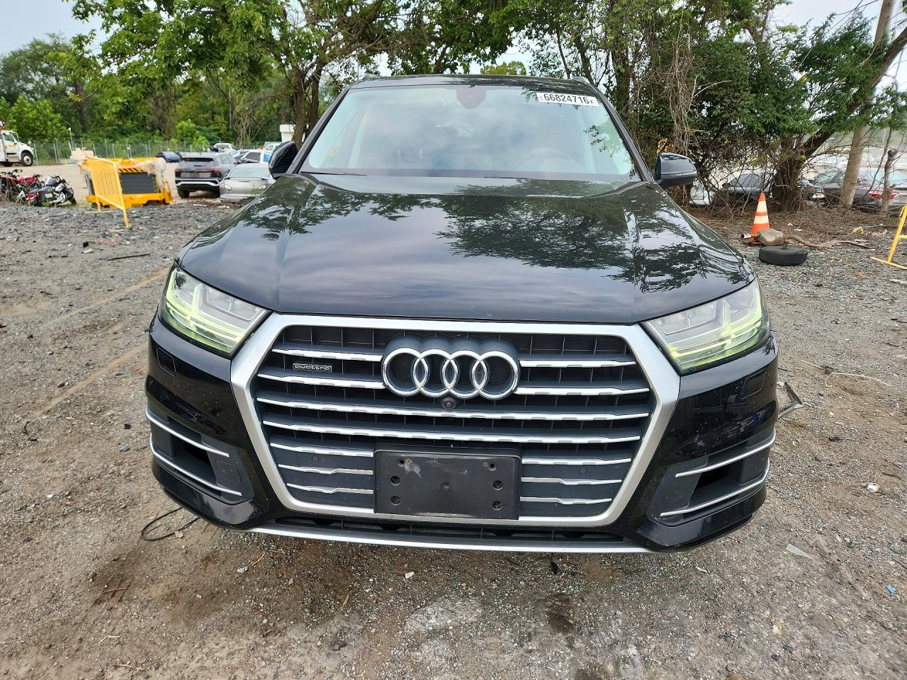 WA1LAAF77KD009921 · 2019 AUDI Q7 · 5/13