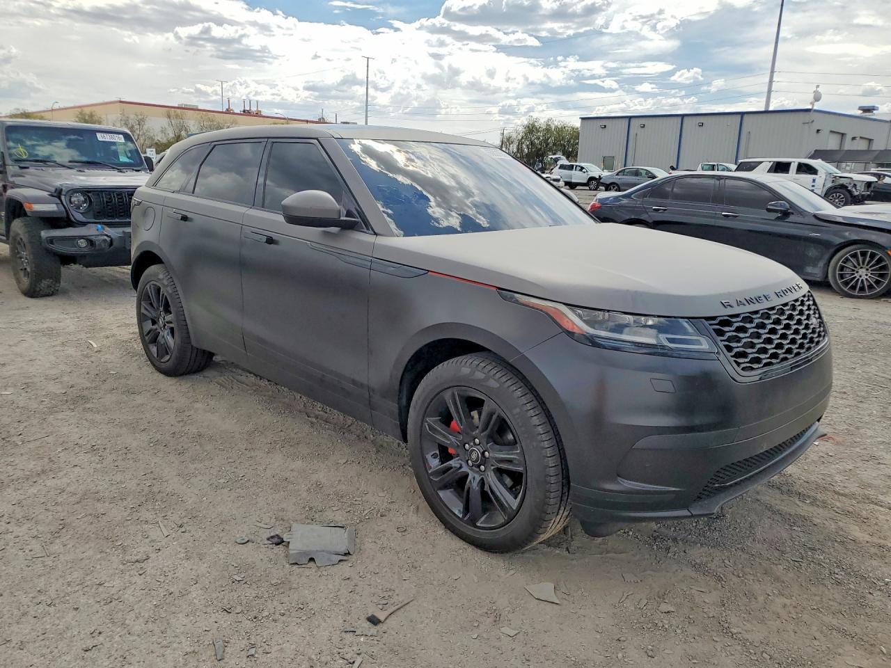 SALYB2EX1KA209185 · 2019 LAND ROVER RANGE ROVER VELAR · 4/12