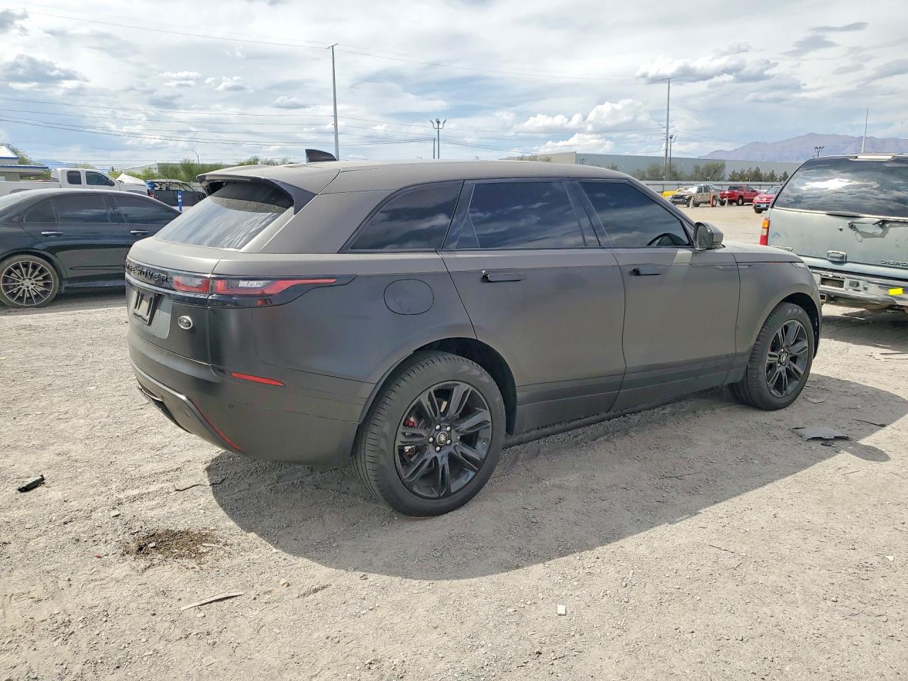 SALYB2EX1KA209185 · 2019 LAND ROVER RANGE ROVER VELAR · 3/12