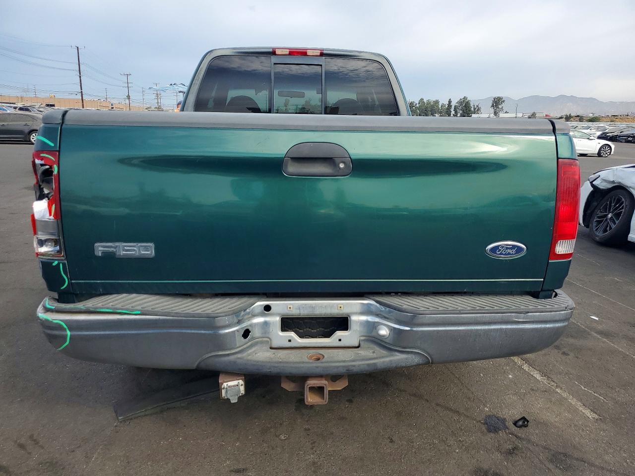1FTRX17W4XKB50338 · 1999 FORD F150 · 6/12