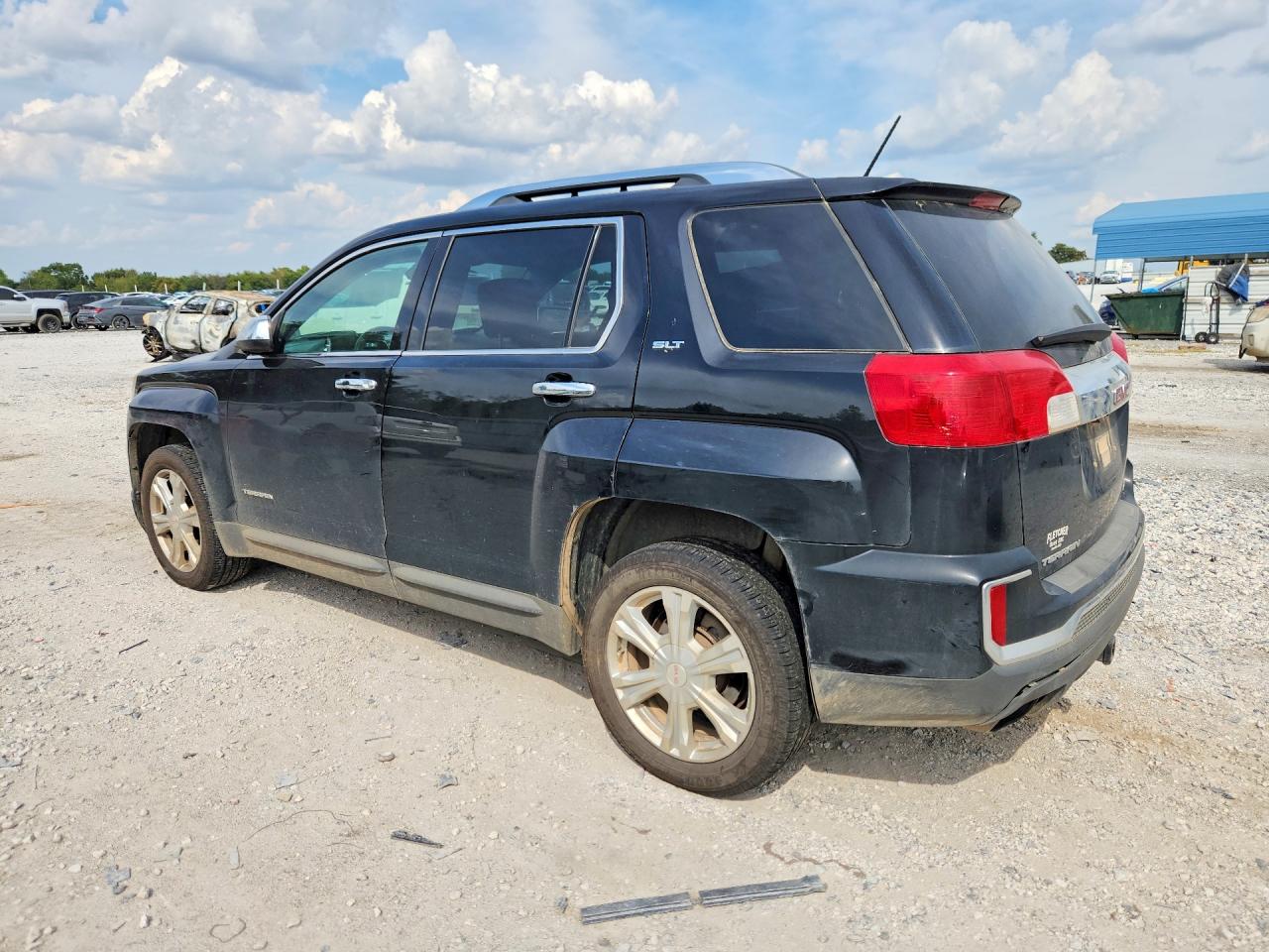 2GKFLUEK0H6320929 · 2017 GMC TERRAIN · 2/13