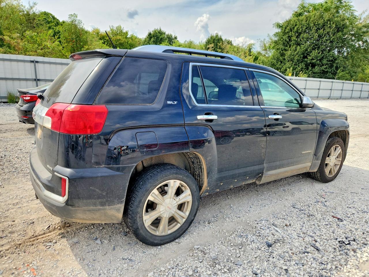 2GKFLUEK0H6320929 · 2017 GMC TERRAIN · 3/13