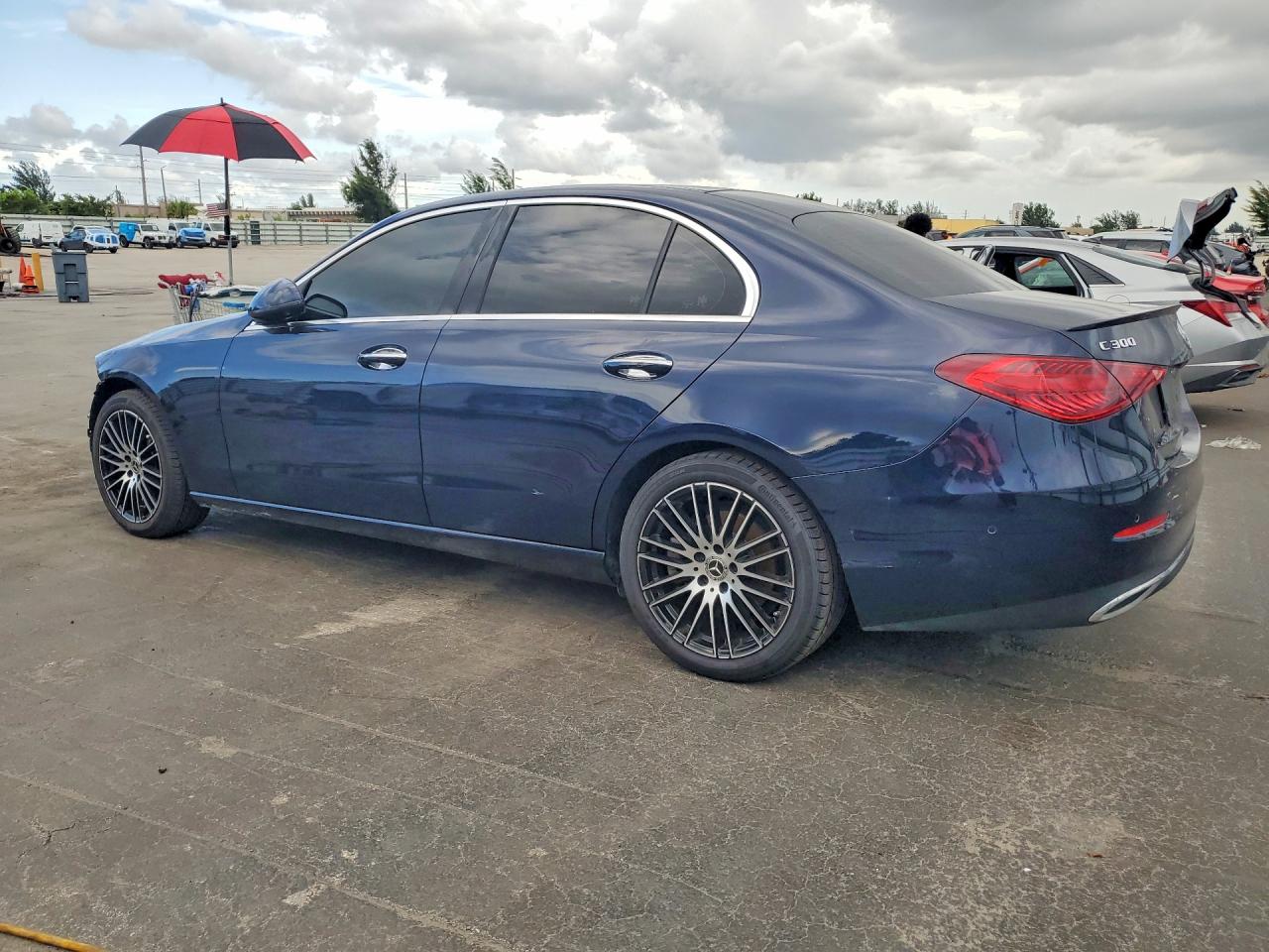 W1KAF4HBXPR097610 · 2023 MERCEDES-BENZ C · 2/13