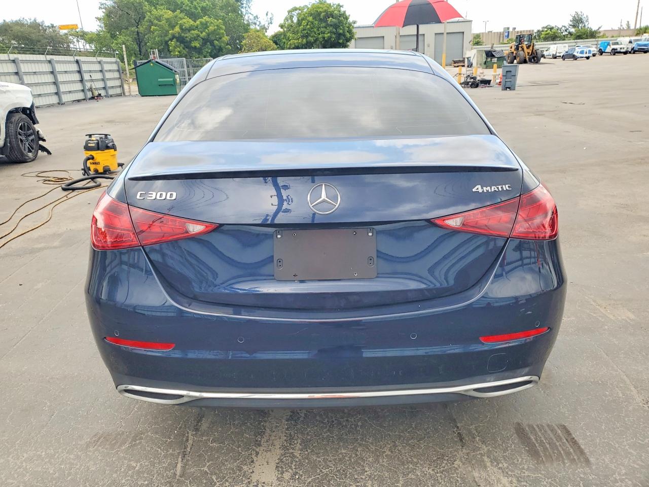 W1KAF4HBXPR097610 · 2023 MERCEDES-BENZ C · 6/13