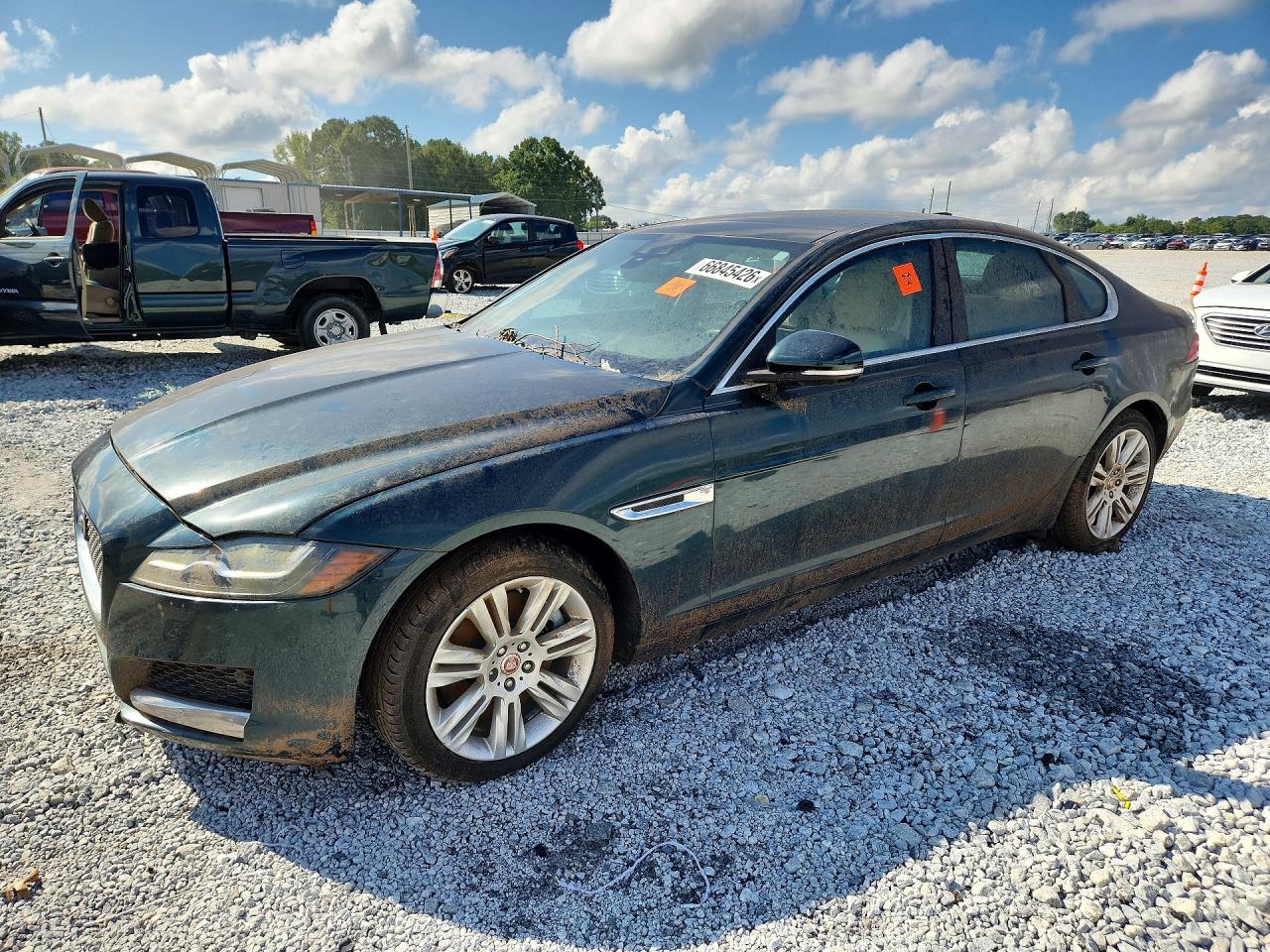 2017 JAGUAR XF