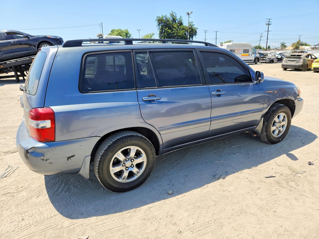 JTEDP21A950084337 · 2005 TOYOTA HIGHLANDER · 3/13