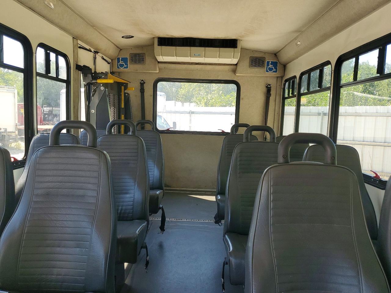 1FDEE3FL3GDC19088 · 2016 FORD ECONOLINE · 6/10