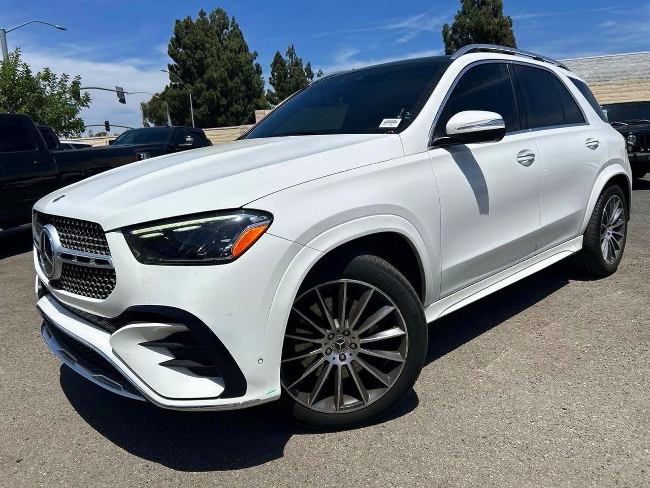 4JGFB4FB7RA972752 · 2024 MERCEDES-BENZ GLE · 2/11