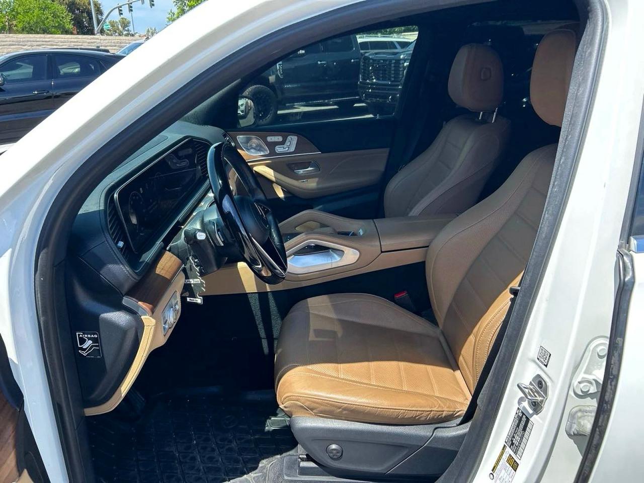 4JGFB4FB7RA972752 · 2024 MERCEDES-BENZ GLE · 5/11