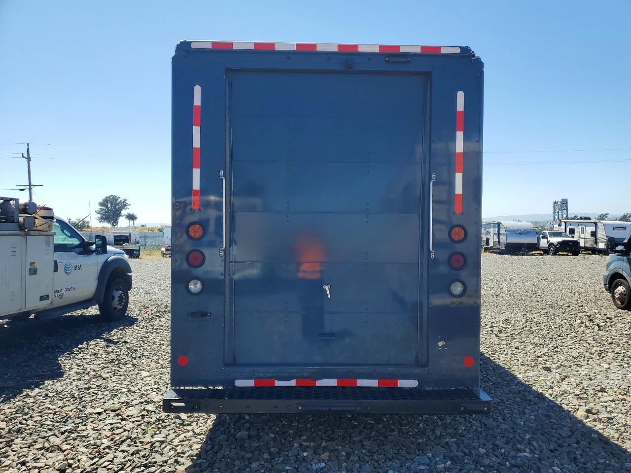 1F65F5KN6L0A11621 · 2020 FORD F59 · 6/13