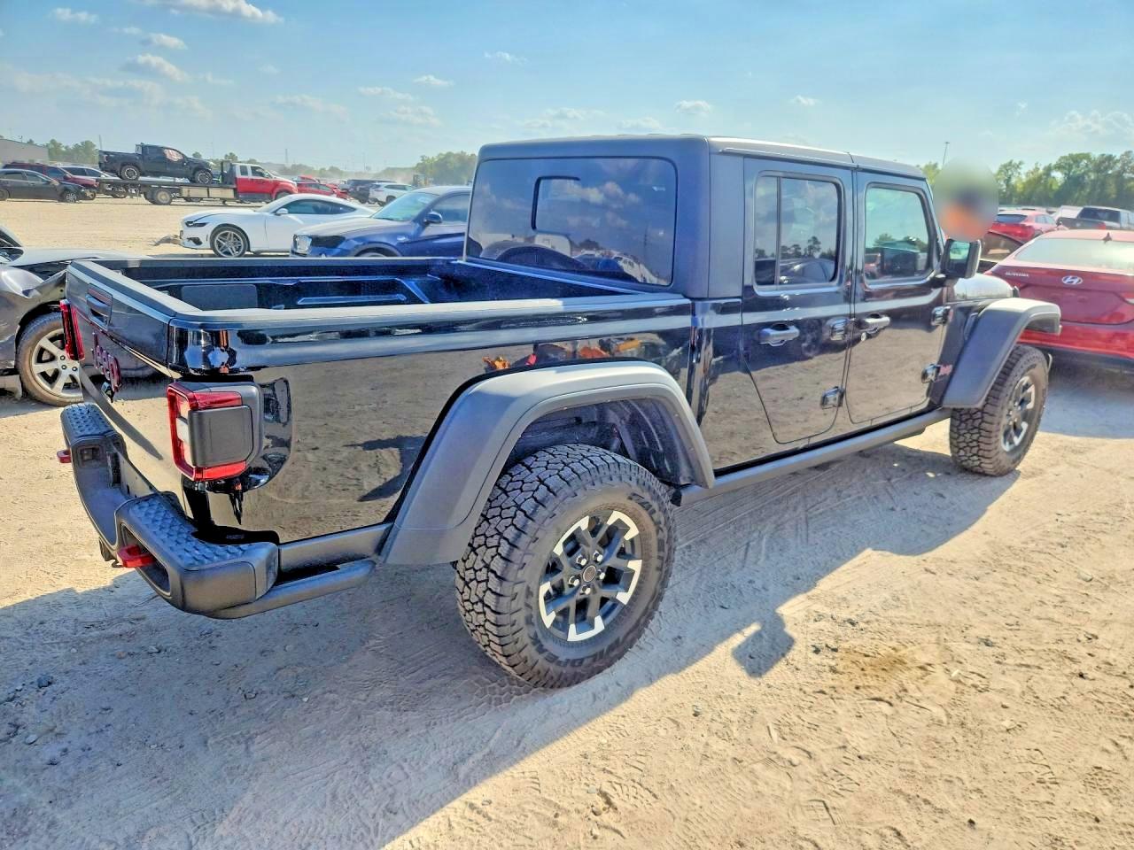1C6RJTBG7TL155784 · 2026 JEEP GLADIATOR · 3/12