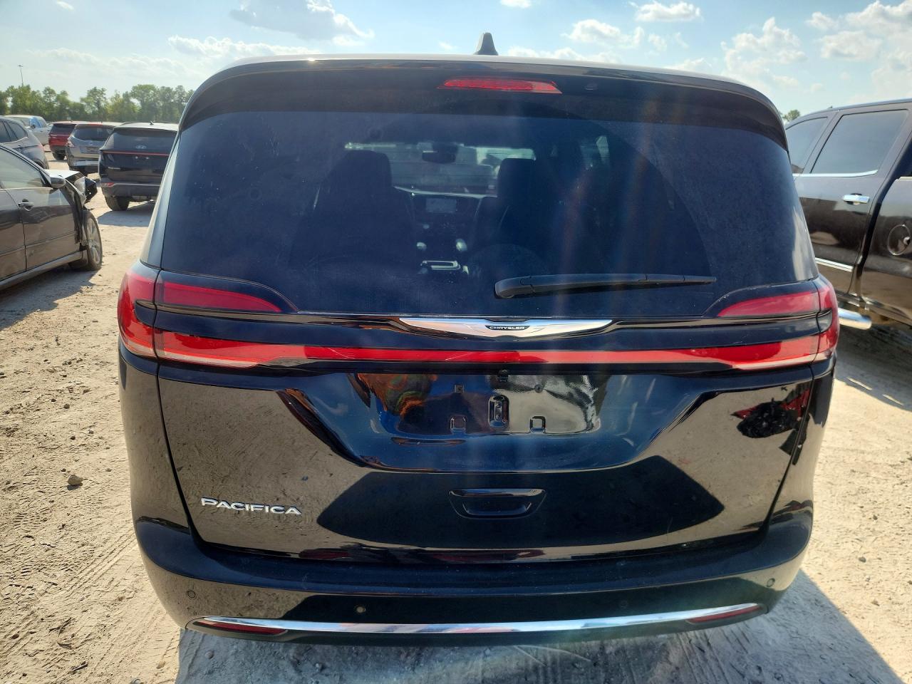 2C4RC1BG3TR239597 · 2026 CHRYSLER PACIFICA · 6/13