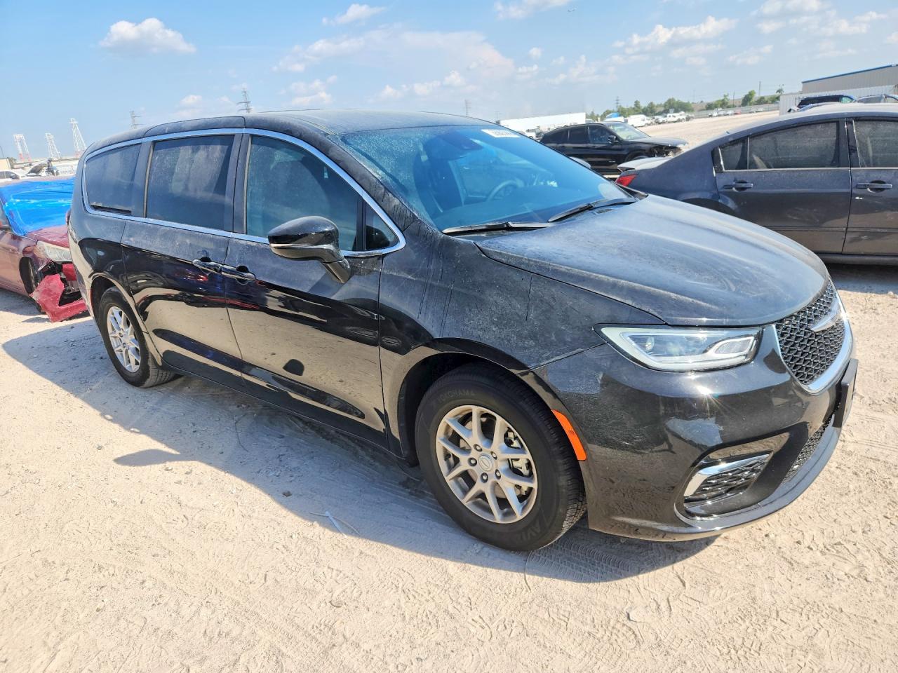 2C4RC1BG3TR239597 · 2026 CHRYSLER PACIFICA · 4/13