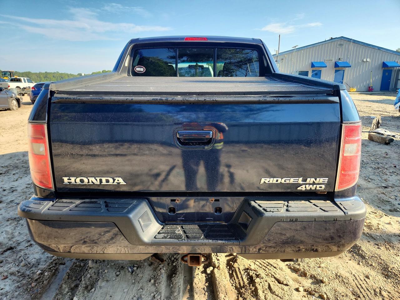 5FPYK1F59AB002457 · 2010 HONDA RIDGELINE · 6/12