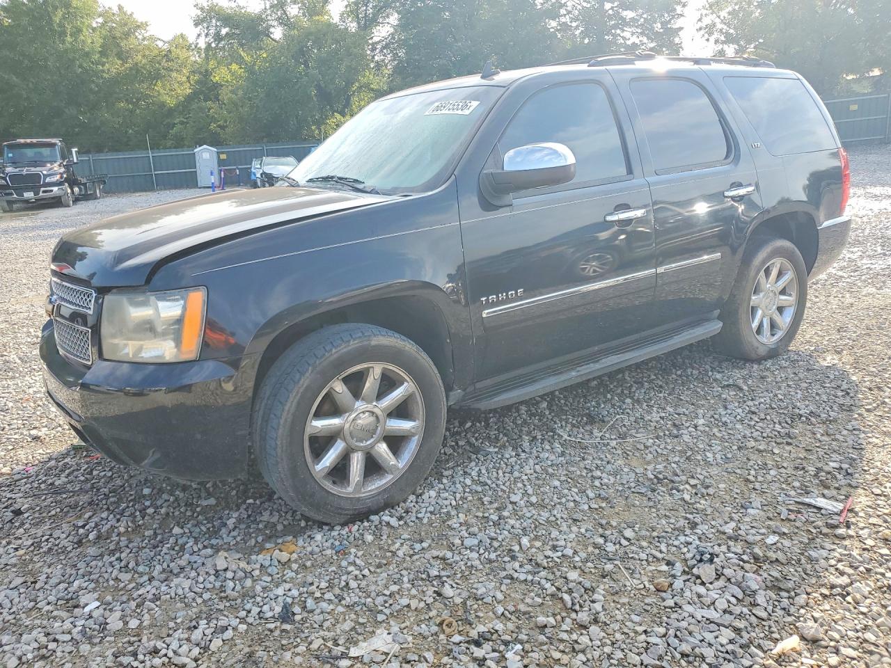 1GNUCCE06AR152159 · 2010 CHEVROLET TAHOE