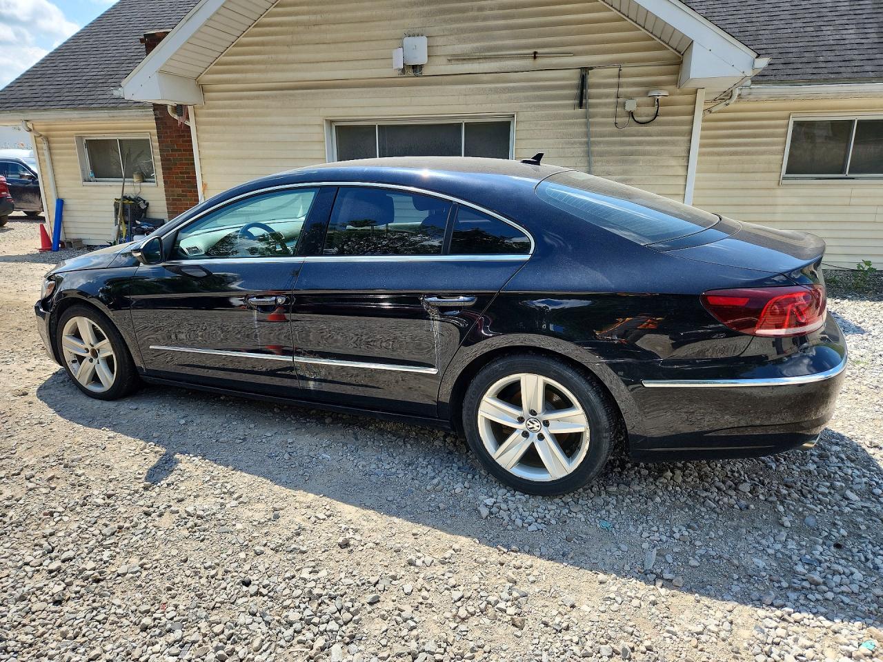 WVWBP7AN6FE803561 · 2015 VOLKSWAGEN CC · 2/12