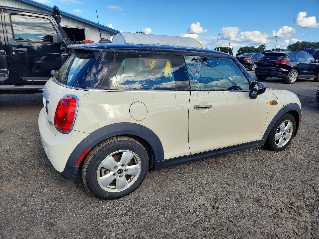 WMWXM5C55FT973788 · 2015 MINI COOPER · 3/12