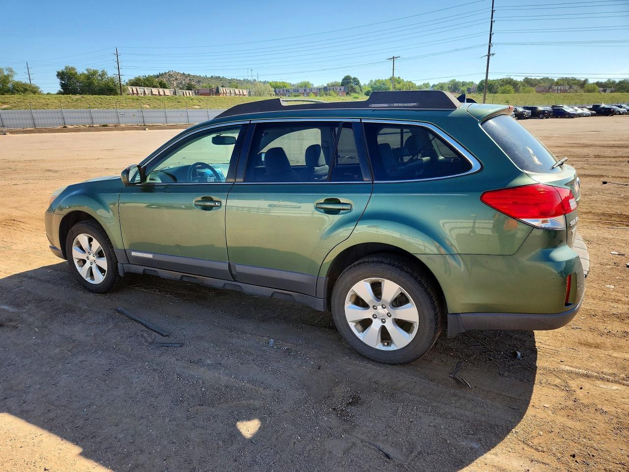 4S4BRBKC4B3418947 · 2011 SUBARU OUTBACK · 2/12