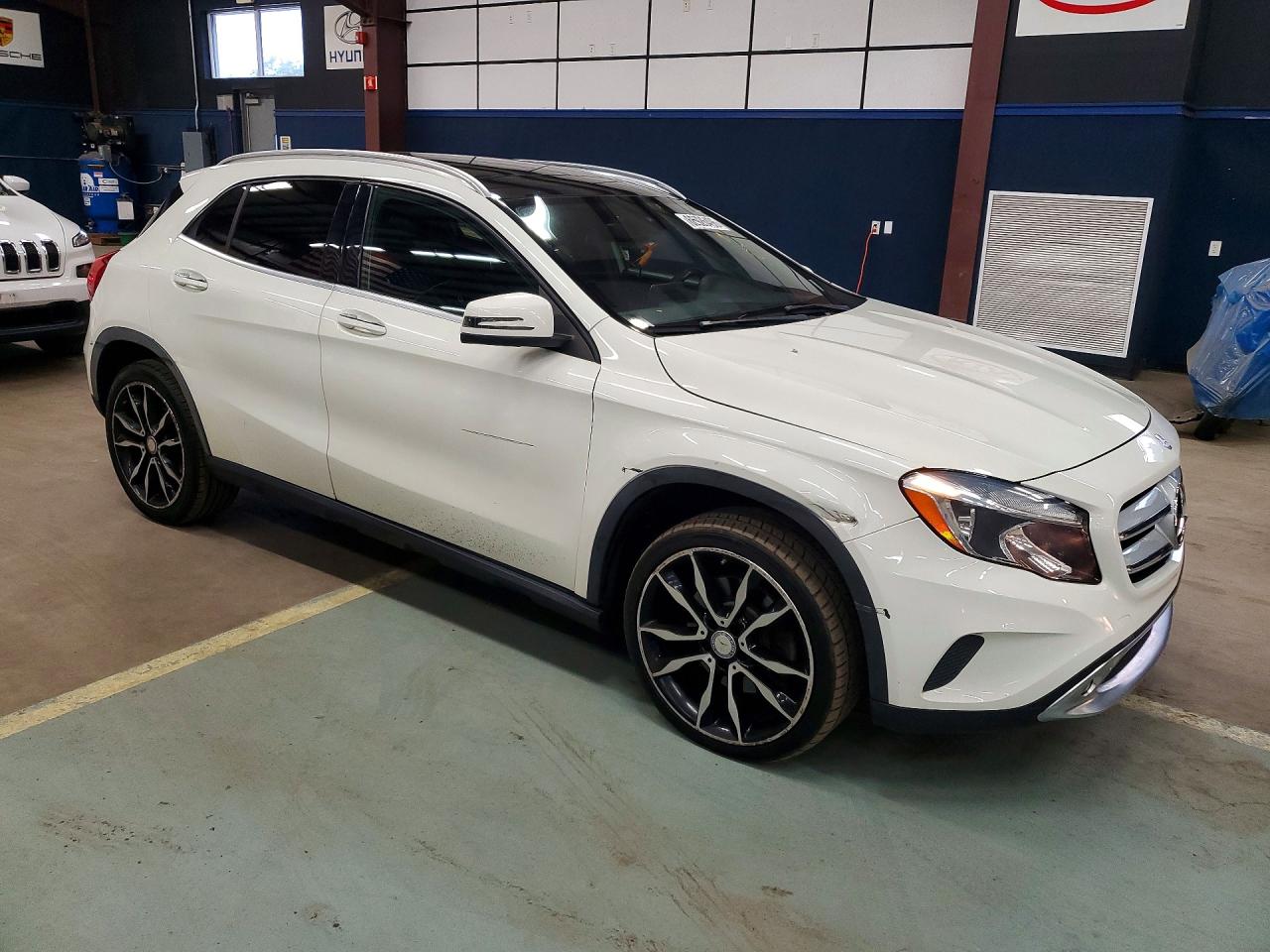 WDCTG4GB9HJ318271 · 2017 MERCEDES-BENZ GLA · 4/13