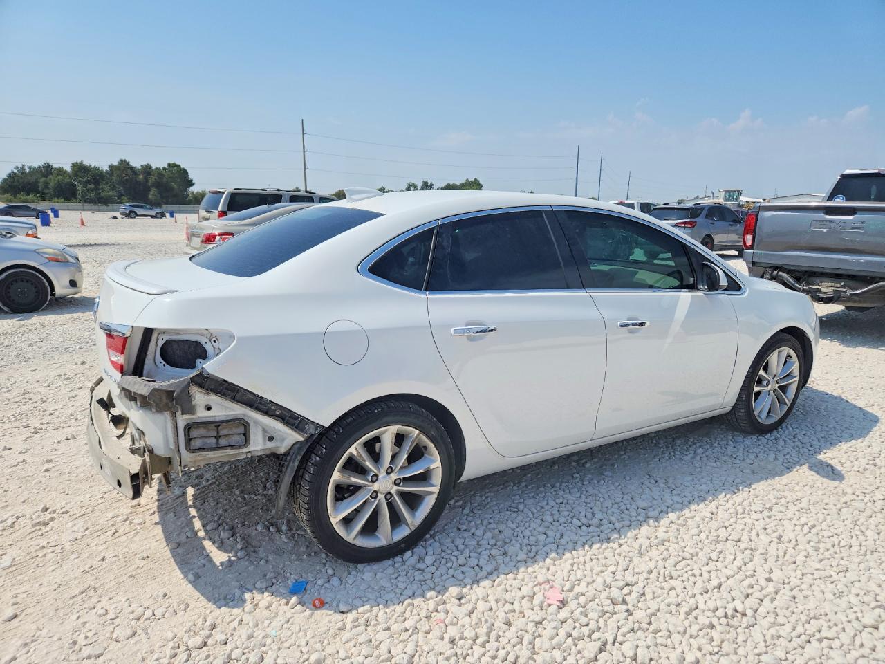 1G4PS5SK5G4136580 · 2016 BUICK VERANO · 3/13
