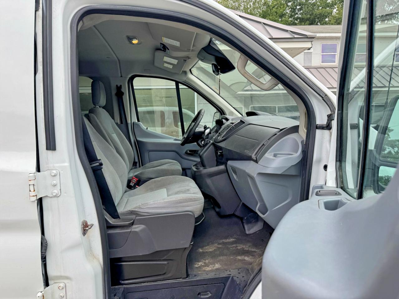 1FBZX2ZM5FKA31332 · 2015 FORD TRANSIT · 5/12