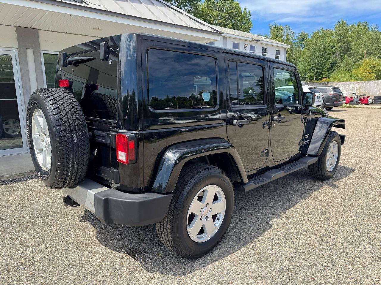 1C4BJWEG7CL100646 · 2012 JEEP WRANGLER UNLIMITED · 4/10