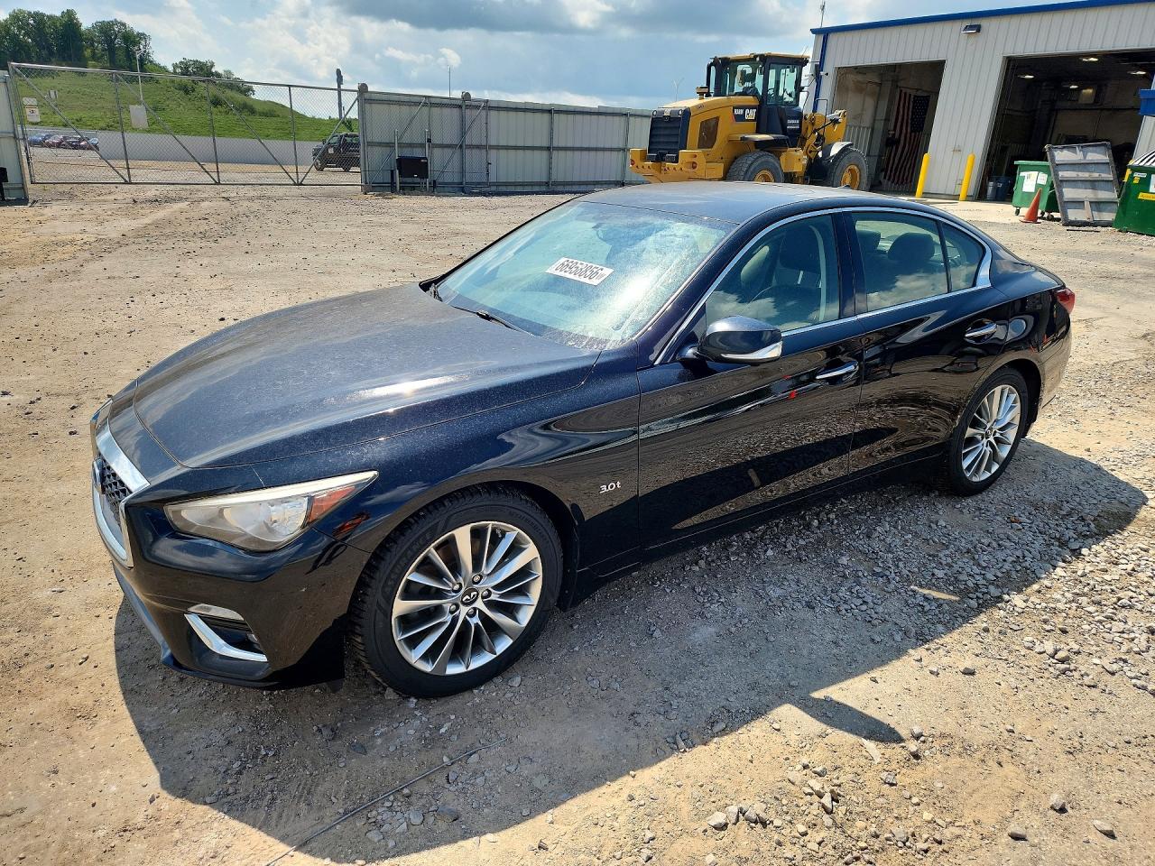 JN1EV7AR4JM440118 · 2018 INFINITI Q50