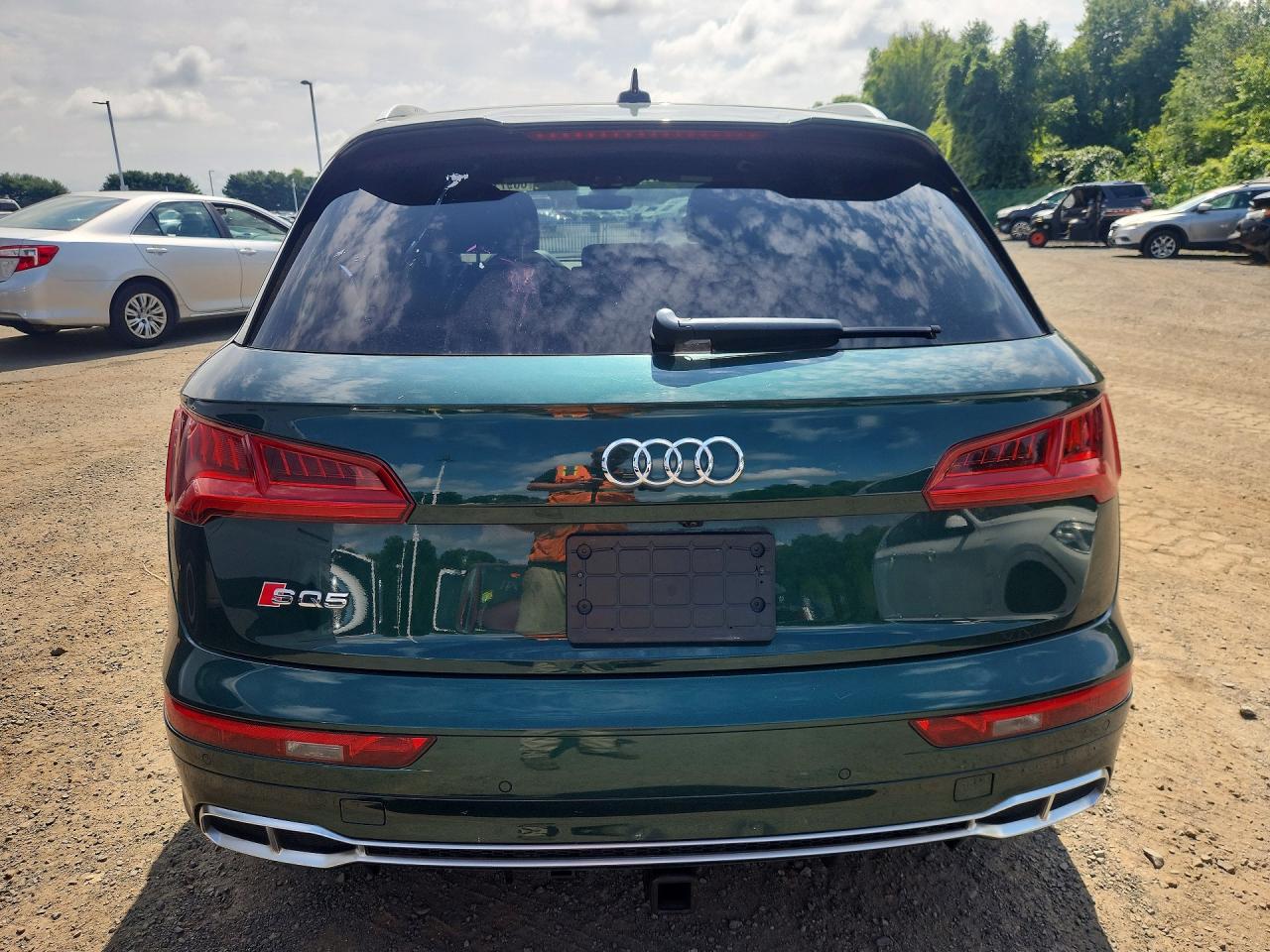 WA1C4AFY8J2101243 · 2018 AUDI SQ5 · 6/13