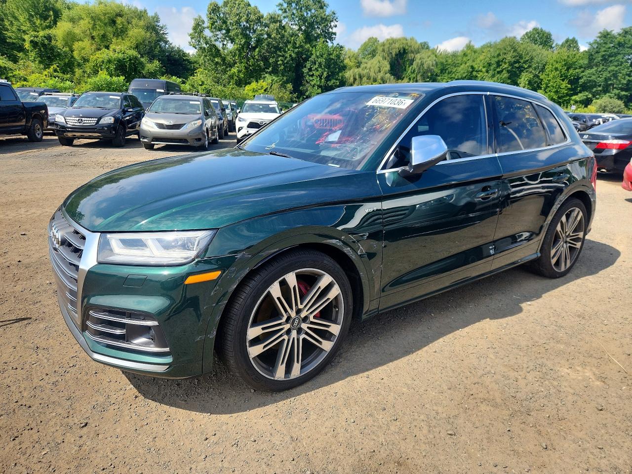 WA1C4AFY8J2101243 · 2018 AUDI SQ5