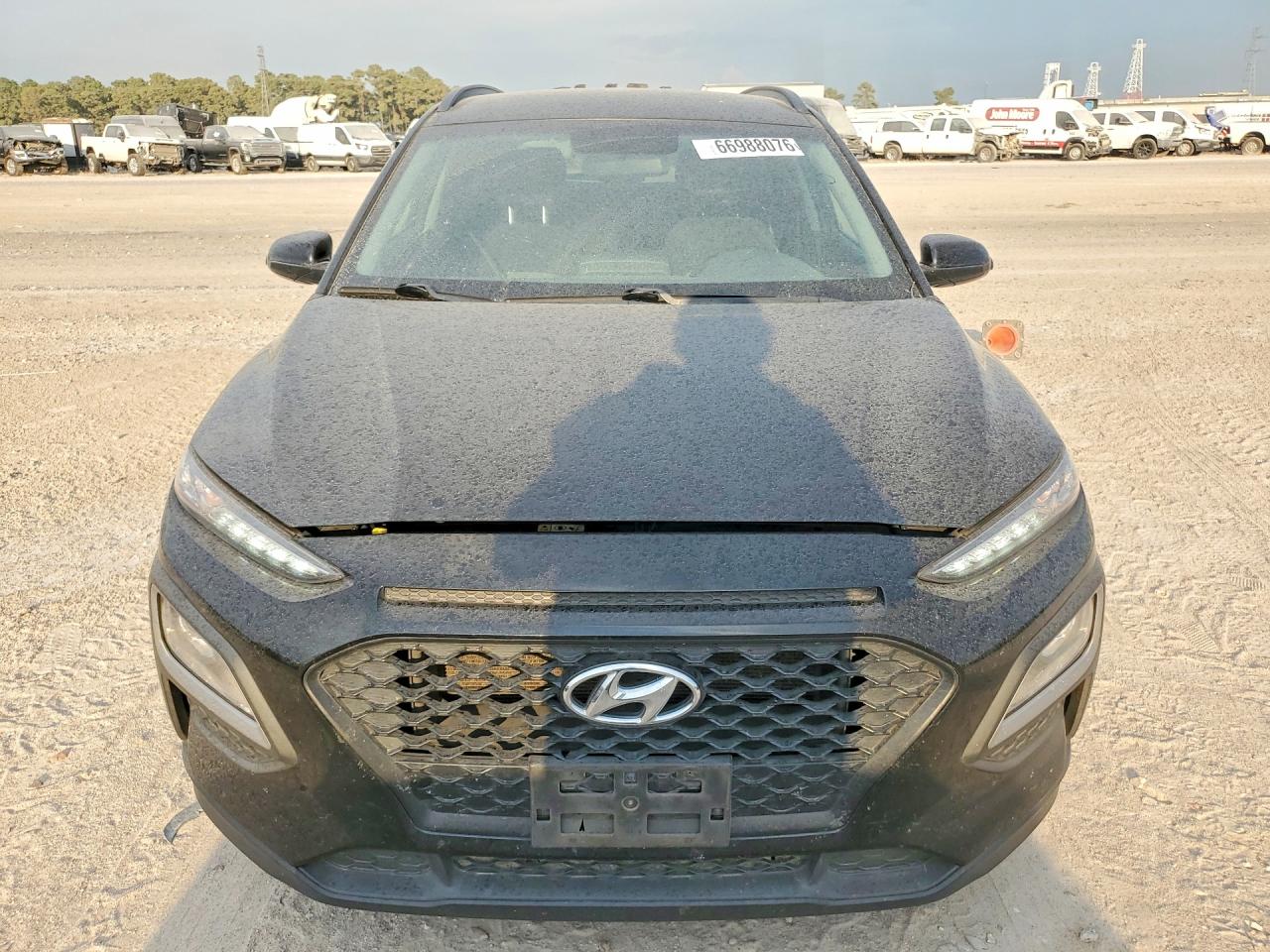 KM8K22AA0JU105102 · 2018 HYUNDAI KONA · 5/13