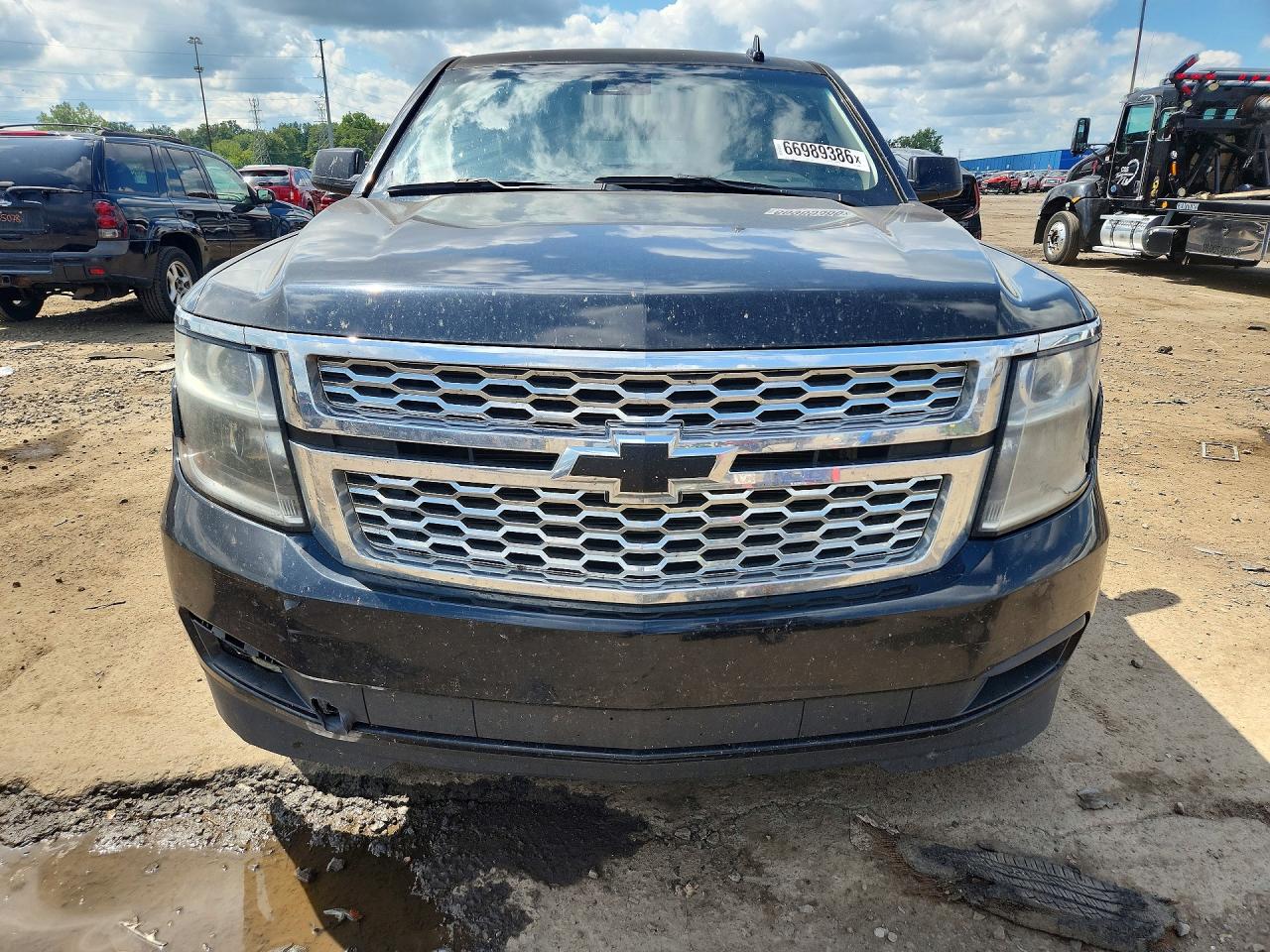 1GNSKJKC0FR549760 · 2015 CHEVROLET SUBURBAN · 5/13