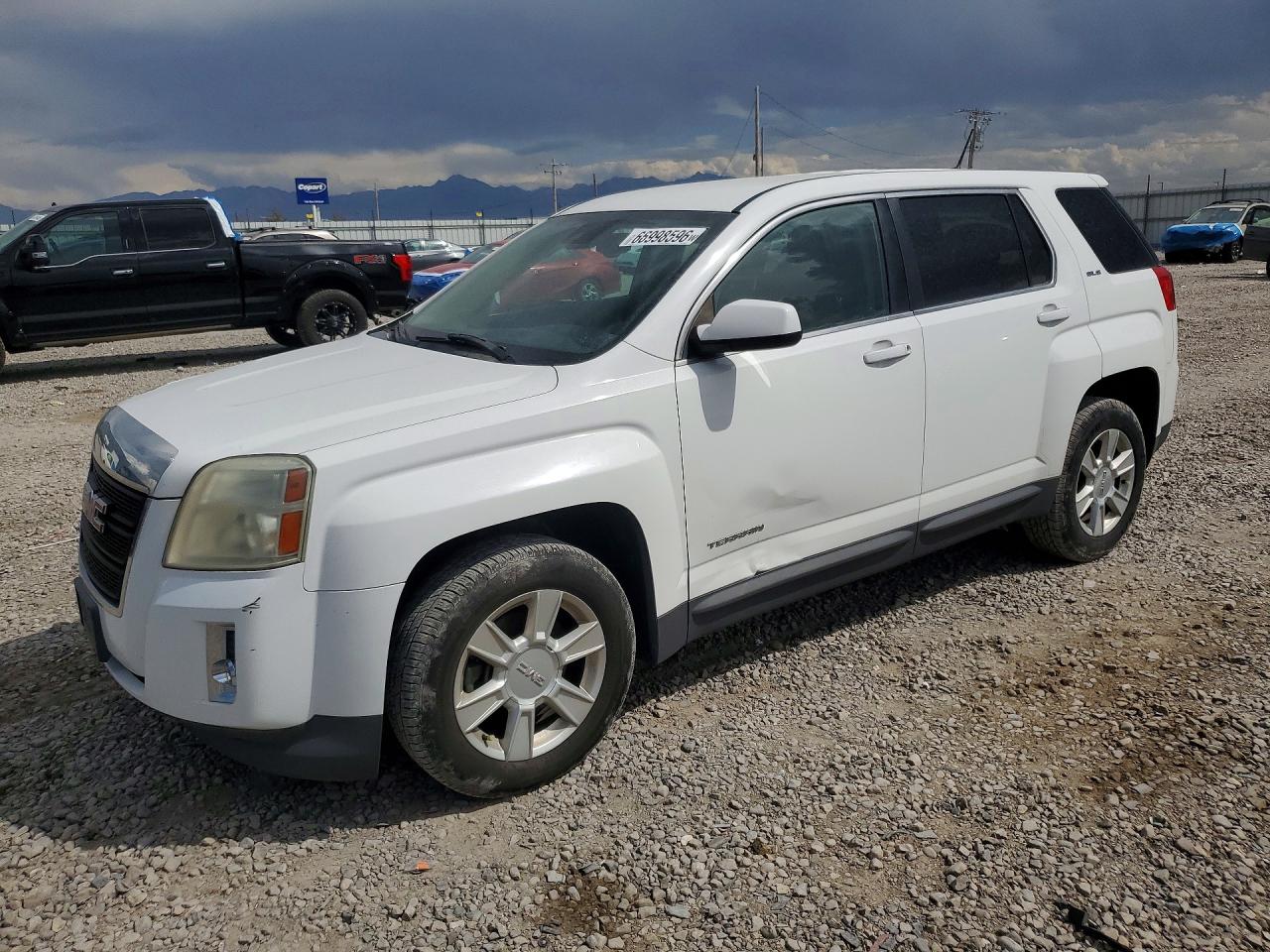 2GKFLREK7D6430898 · 2013 GMC TERRAIN
