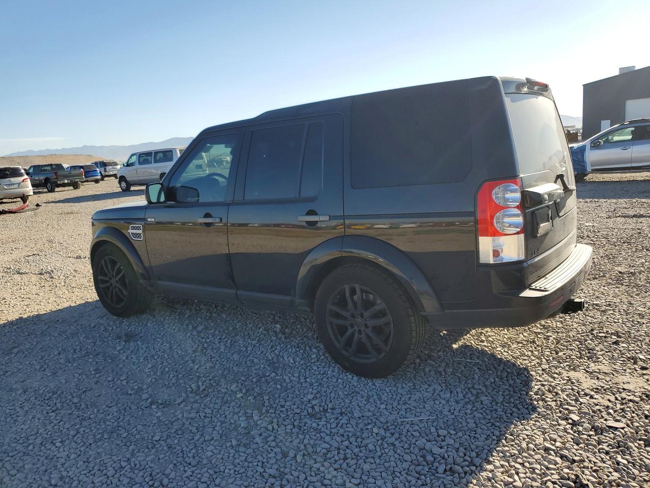 SALAB2D44DA674376 · 2013 LAND ROVER LR4 · 2/12