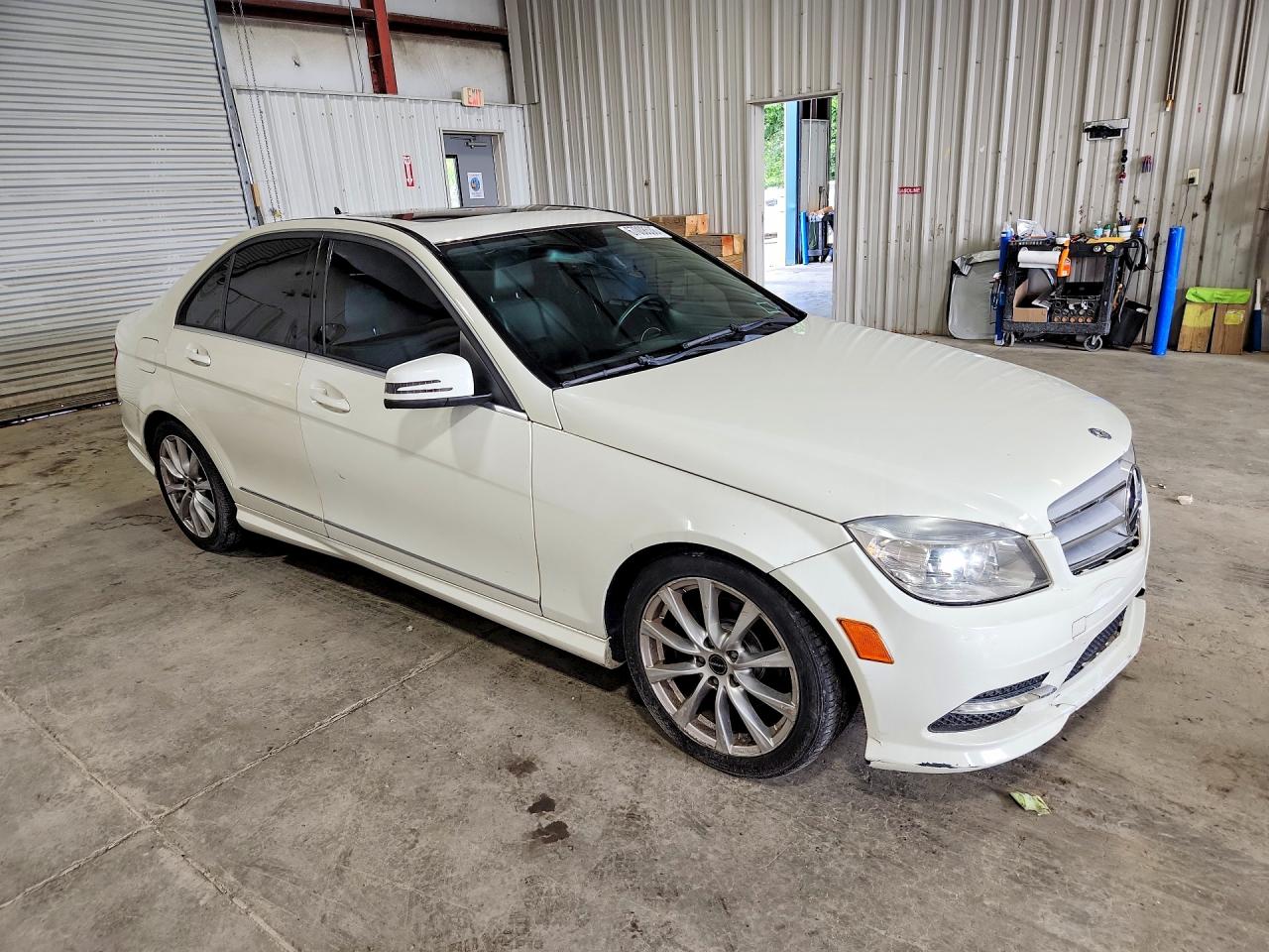 WDDGF8BB9AR116942 · 2010 MERCEDES-BENZ C · 4/12