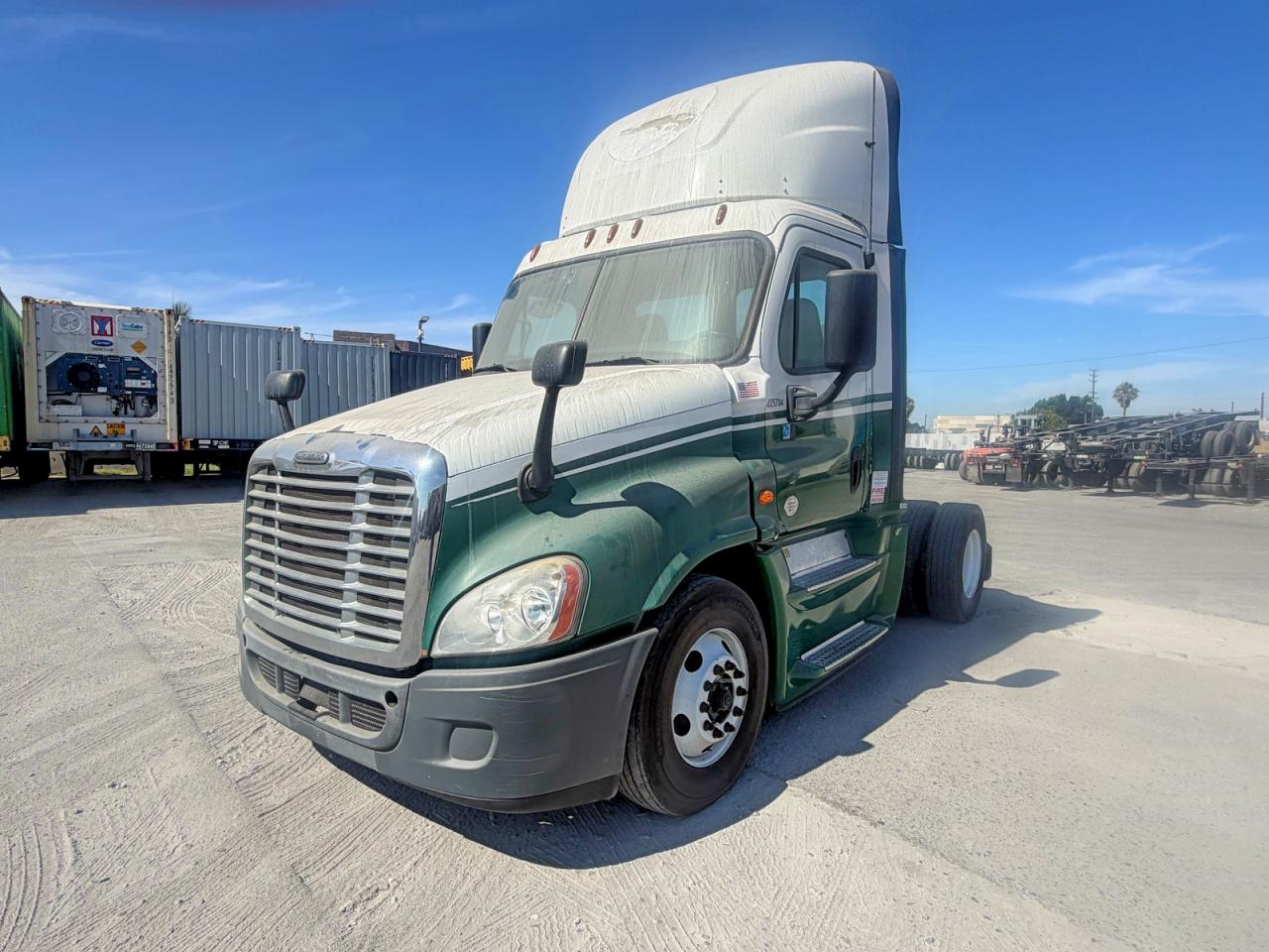 1FUBGDDR7HLHL9599 · 2017 FREIGHTLINER CASCADIA 125 · 2/10