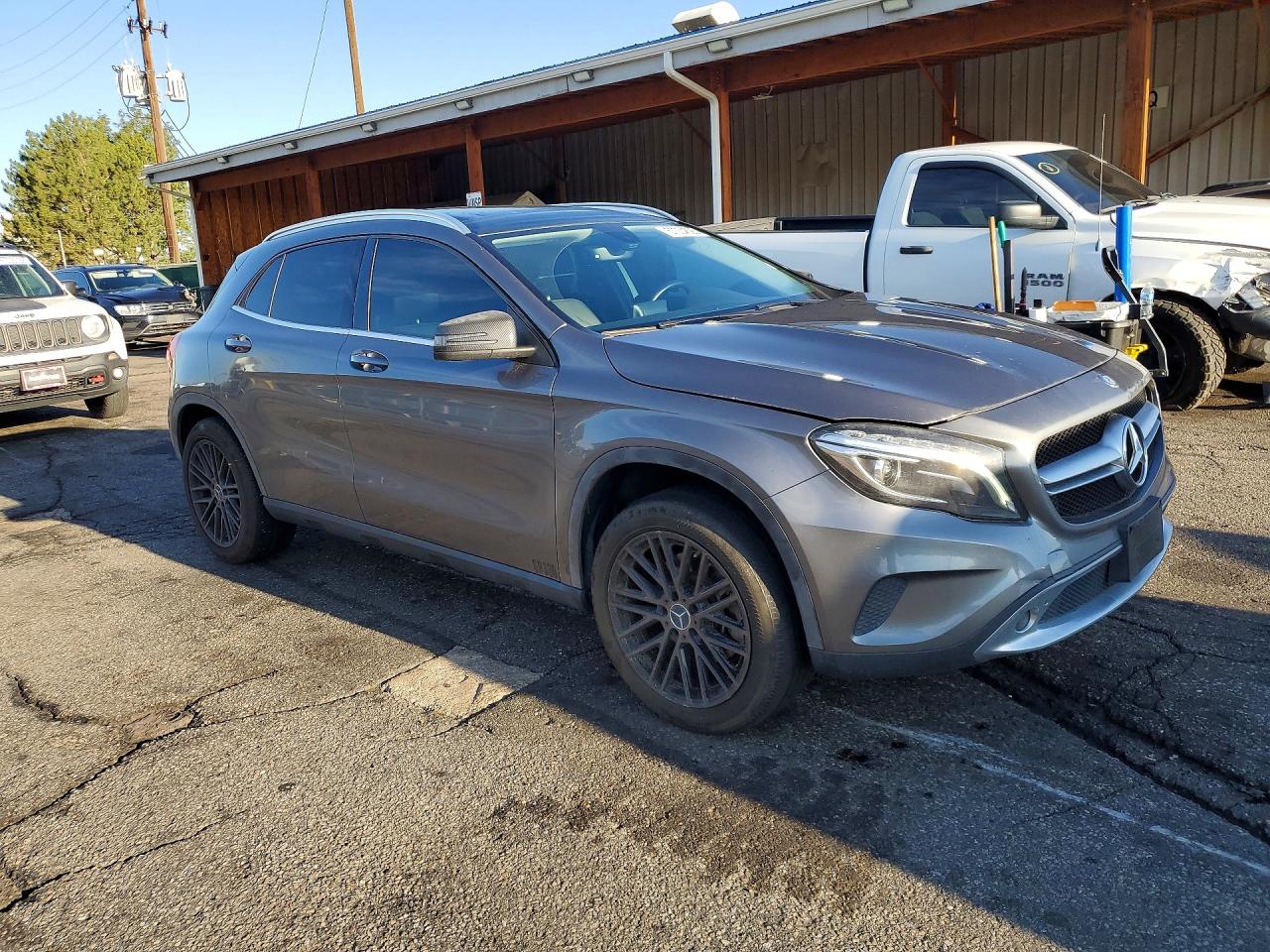 WDCTG4GB4FJ143618 · 2015 MERCEDES-BENZ GLA · 4/12