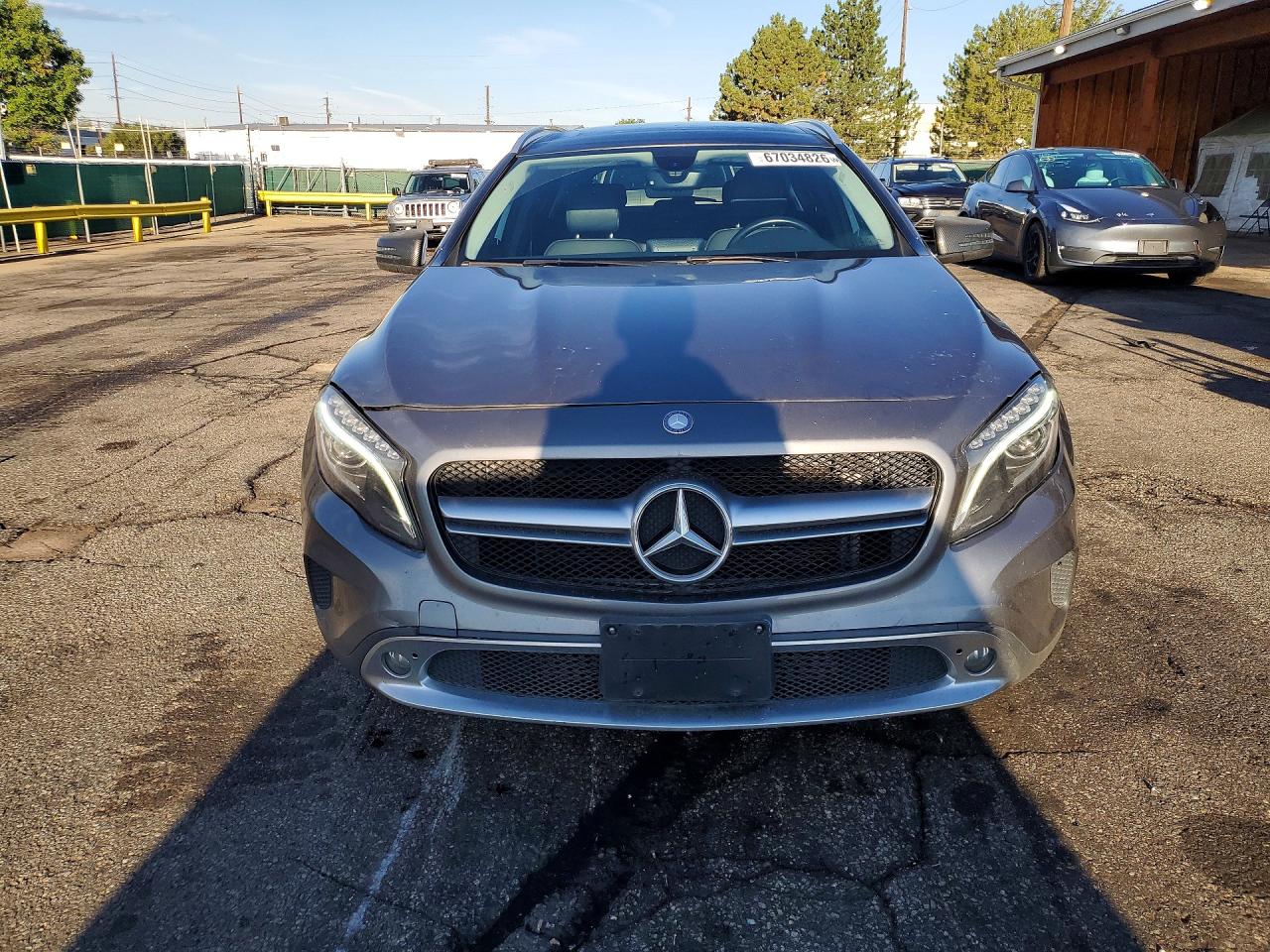 WDCTG4GB4FJ143618 · 2015 MERCEDES-BENZ GLA · 5/12