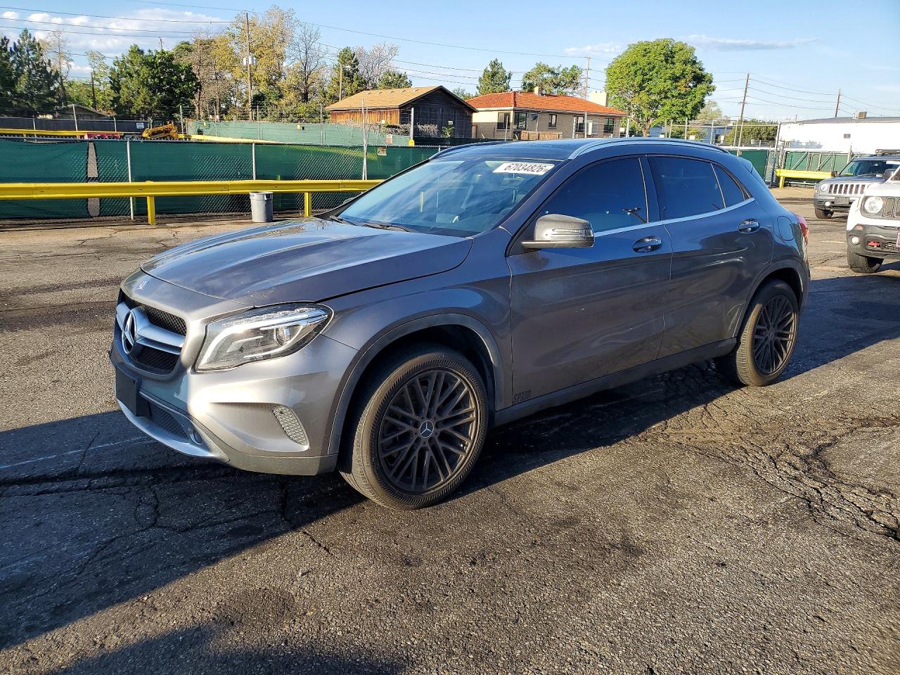 WDCTG4GB4FJ143618 · 2015 MERCEDES-BENZ GLA