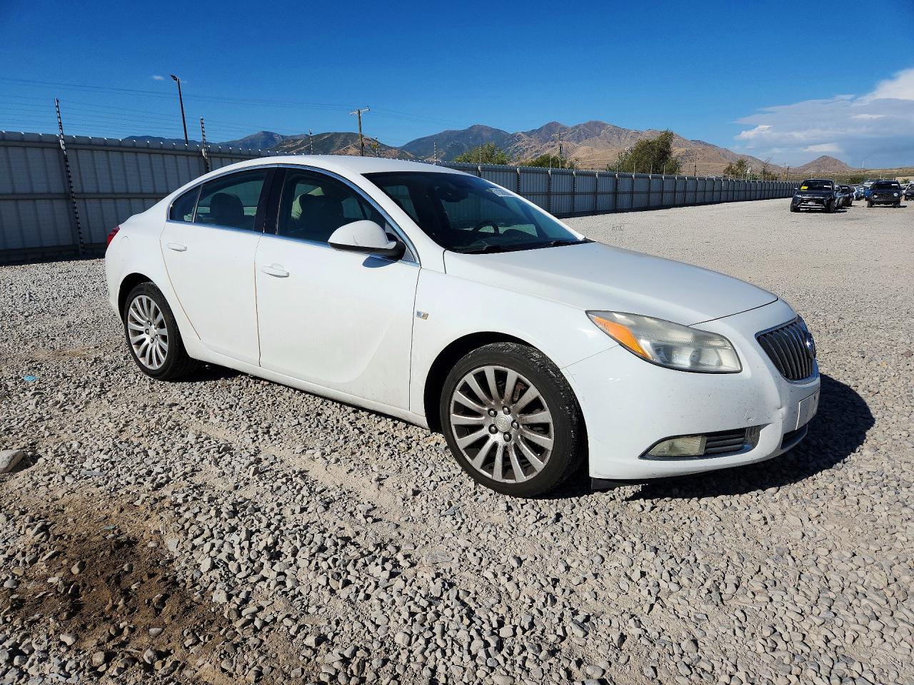 W04GN5EC4B1064792 · 2011 BUICK REGAL · 4/12