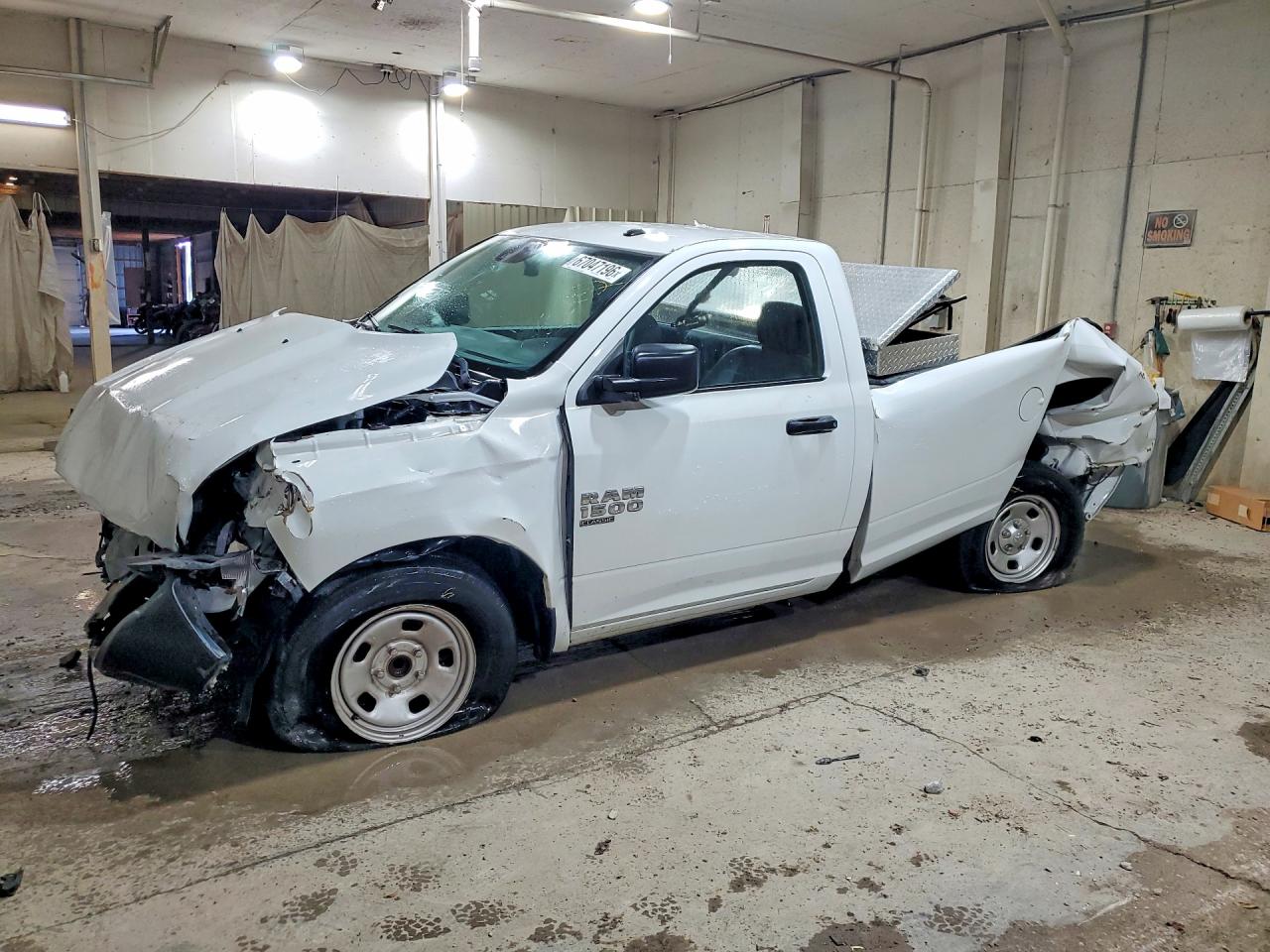 2023 RAM 1500 CLASSIC