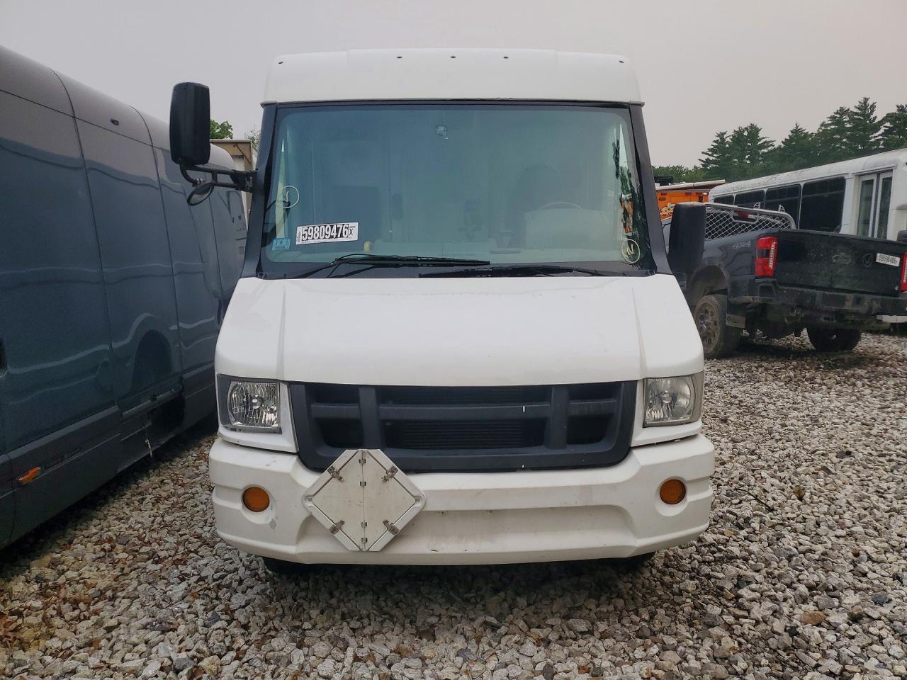 JALB4T175D7W00518 · 2013 ISUZU NPR · 5/13