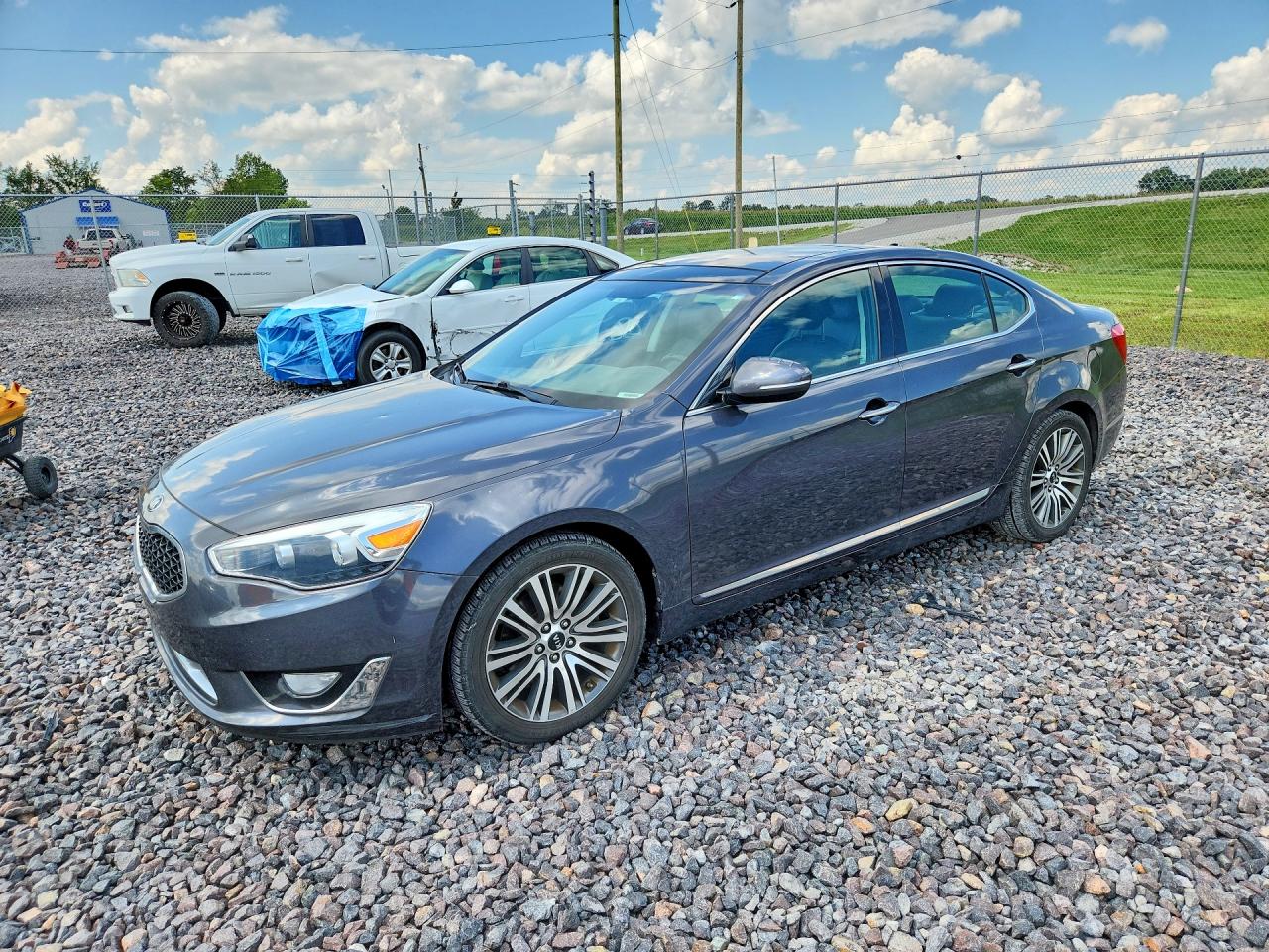 2015 KIA CADENZA