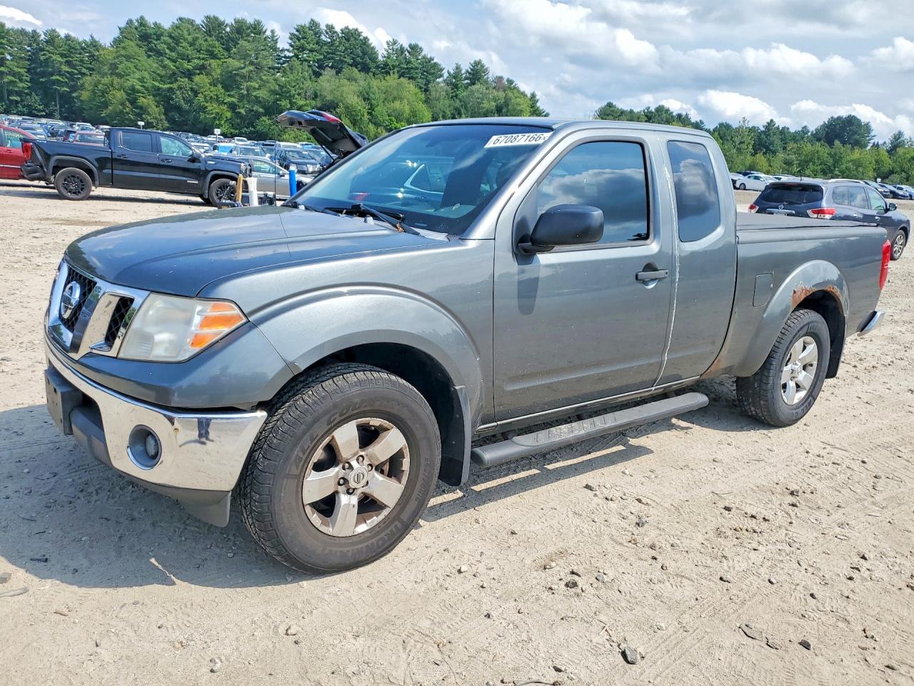2009 NISSAN FRONTIER