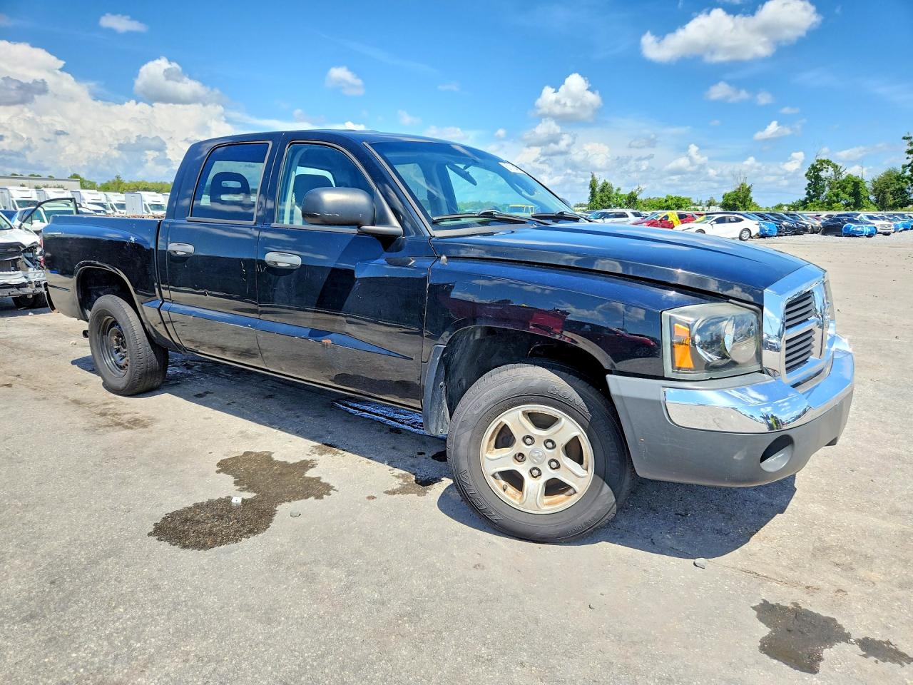 1D7HE48KX5S186696 · 2005 DODGE DAKOTA · 4/12