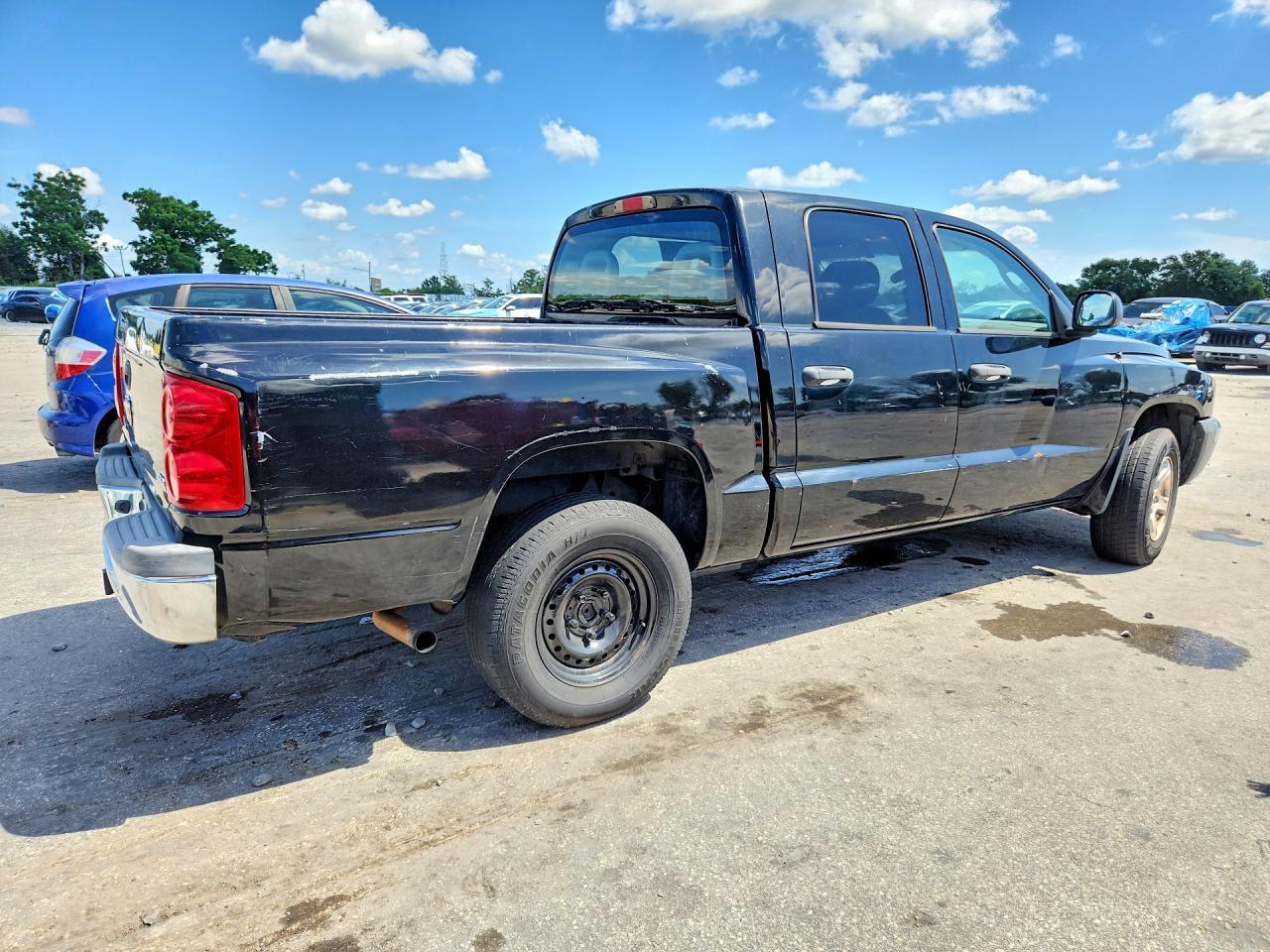 1D7HE48KX5S186696 · 2005 DODGE DAKOTA · 3/12