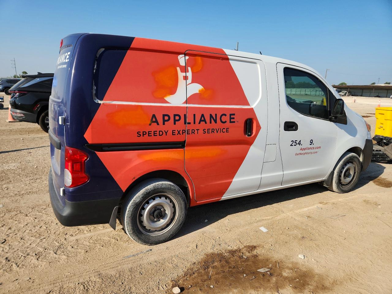 3N6CM0KN3FK712138 · 2015 NISSAN NV200 · 3/13